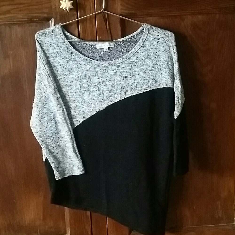 Moa Moa two tone sweater